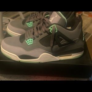 Retro 4’s
